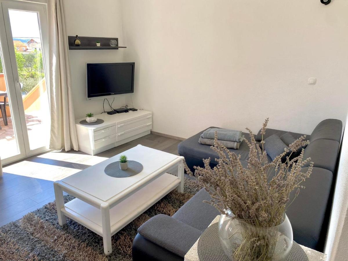 Apartman Ritta Biograd Na Moru Eksteriør billede