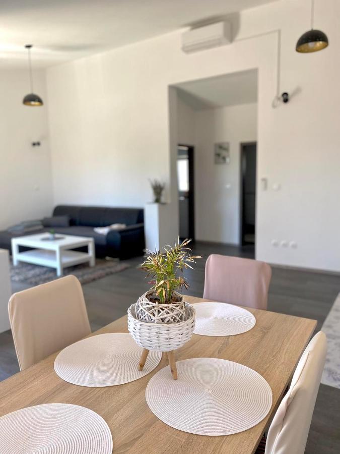 Apartman Ritta Biograd Na Moru Eksteriør billede
